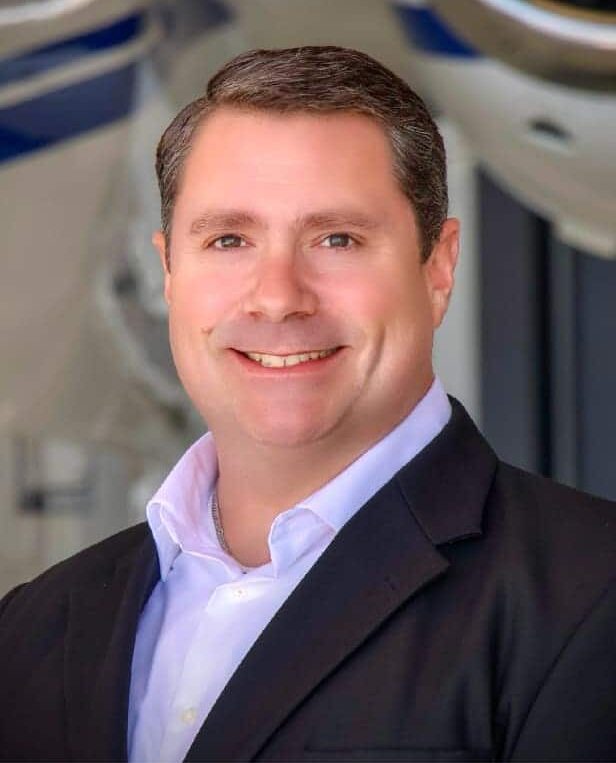 Jason Pons headshot