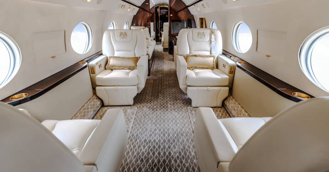 Gulfstream G550 cabin seating zone